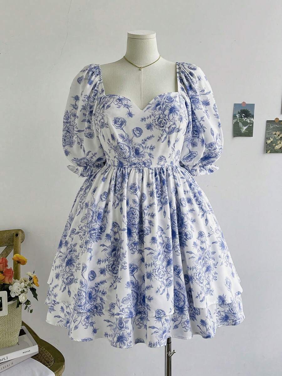 Soleia WYWH假日田園浪漫藍白花束情人領泡泡袖雙層荷葉邊大尺碼連衣裙 - 藍白色 - 查看 1