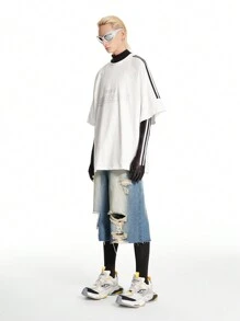 Manfinity EMRG Men's Light Blue Distressed Washed Denim Jorts, Vintage Loose Fit Shorts - Medium Wash - View 5