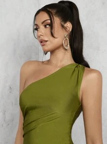 Glamine Wedding Guest Summer Elegant One Shoulder Asymmetrical Pleated High Waist Long Dress Women's Dress Maxi Women Outfit - Green - View 4