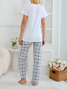 RueChic 2 件标语印花细节袖衬衫和格子印花细节睡裤睡衣套装 - 白色 - 查看 2