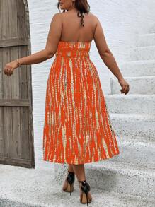 SHEIN Clasi 渲染印花大碼夏季無袖短裙，雙肩頸後空心設計，適合音樂節