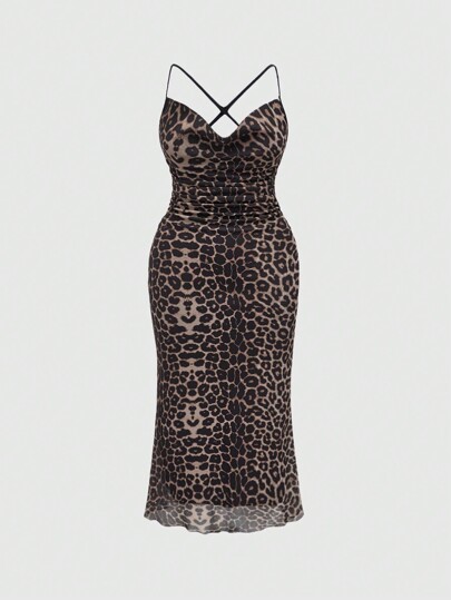 Hippie Robe imprimée léopard grande taille avec encolure drapée et ourlet évasé