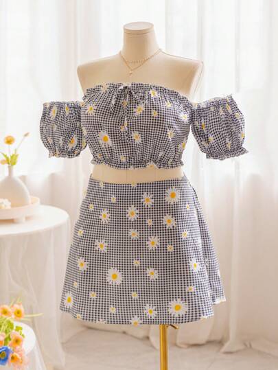 Soleia 夏季款福爾摩斯花卉印花露肩上衣和裙子套裝