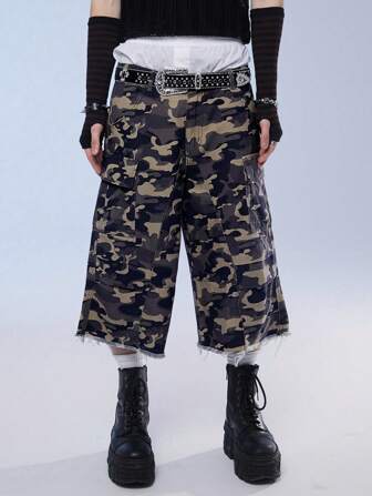 Manfinity Denimwave Men's Camouflage Print Baggy Wide Leg Frayed Hem Five-Pocket Denim Shorts For Streetwear