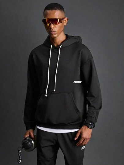 Manfinity Sport Polished Boyfriend Style Men's Solid Color Hooded Pullover Long Sleeve Sports Sweatshirt Boyfriend Style Men Sweatshirt