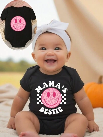 SHEIN 女婴可爱卡通笑脸字母标语印花短袖连体衣