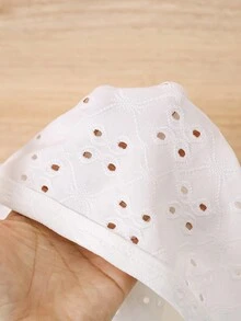年輕女孩針織空心實色長袖短款開襟衫 - 白色 - 查看 5