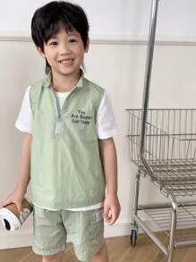 SHEIN 2入組男童防曬服套裝，時尚字母印花立領T恤配帶補丁短褲，適用於日常休閒、旅遊、購物、與所有校園季節 - 綠色 - 查看 4