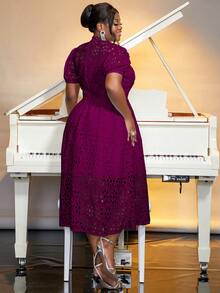 Plus Size Spring Purple Easter Solid Color Hollow Out Lace Puff Sleeve A-Line Elegant Wedding Birthday Date Dress For Women, Valentine's Day Party Dress Wedding Guest Cocktail Dress - Màu tím - Xem 2