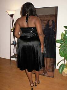 SHEIN Unity Damen Große Größen Kleid in einfacher, einfarbiger, offener Schulter-Stil geeignet für den täglichen Gebrauch