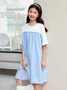 SHEIN Vestido de longitud media suelto para niña preadolescente con mezcla de colores para usar en ocasiones informales con cuello redondo - Azul - Ver 3
