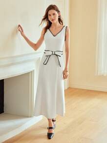 MOTF PREMIUM 對比綁定腰帶人魚鱗裙裝 - 白色 - 查看 5