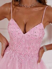 Vestido Longo de Formatura Elegante com Alças Finas Rosa, com Corpete Bordado e Saia de Tule com Babados, Perfeito para Festa - Rosa chiclete - Visão 4