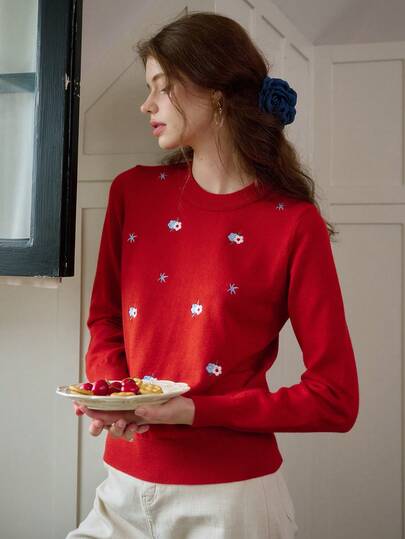 Simple Retro Women's Crew Neck Embroidered Jacquard Pullover Sweater