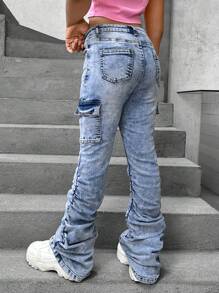 SHEIN Tween Girls Y2K時尚石洗條紋摺褶翻蓋口袋喇叭牛仔褲 - 中等水洗藍 - 查看 2