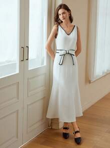 MOTF PREMIUM 對比綁定腰帶人魚鱗裙裝 - 白色 - 查看 7