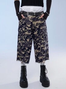 Manfinity Denimwave 男士迷彩印花寬鬆破洞五口袋牛仔短褲，街頭服裝必備 - 軍綠色 - 查看 4