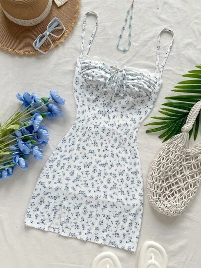 Soleia Vestido casual romántico de vacaciones, con espalda descubierta, con detalle de atar en el bajo, corte split, estampado floral azul y blanco para mujer, vestido de verano para vacaciones