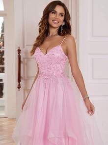 Vestido Longo de Formatura Elegante com Alças Finas Rosa, com Corpete Bordado e Saia de Tule com Babados, Perfeito para Festa - Rosa chiclete - Visão 7