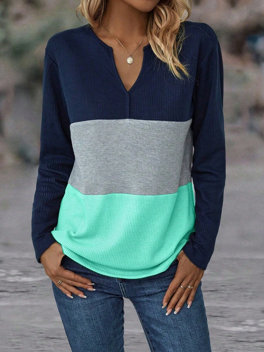 EMERY ROSE Camiseta gráfica de manga larga casual con cuello en pico y contraste de colores para mujer, para primavera y otoño - Multicolor - Ver 1