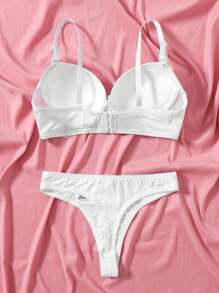 對比蕾絲帶扣文胸和內褲內衣套裝 - 白色 - 查看 2