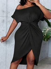 SHEIN Clasi 大码夏季休闲纯色不对称领口扭腰裹身开叉连衣裙长款女装 - 黑色 - 查看 5