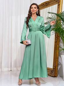 Ladies' Arab-Style V-Neck Long Sleeve Dress In Rose Red With Rhinestones And Waist Belt - Green - View 3