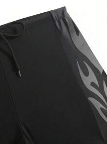 Manfinity Men's Graphic Print Drawstring Elastic Waist Summer Swim Shorts,Hawaiian