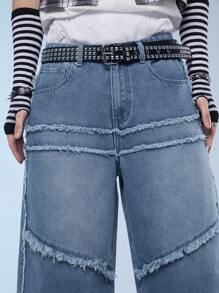 Manfinity Denimwave Men's Loose Fit Denim Shorts With Raw Hem, Patch Pockets, Streetwear Style - Light Wash - View 6