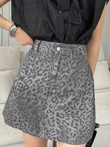 DAZY Women's Leopard Print Fashionable Loose Denim Skort