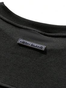 Manfinity VCAY Designer Men's Summer Letter Printed Round Neck Drop Shoulder Loose Fit 2 In 1 T-Shirt