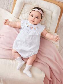 SHEIN 新生女宝宝夏季可爱刺绣连体衣，荷叶边袖 - 白色 - 查看 3