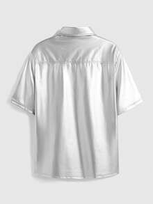 AXEPEAK Camisa casual de manga corta de unicolor para hombre con cuello de solapa y botones delanteros - Plateado - Ver 2