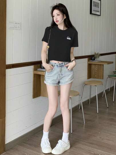 Women's Summer Short Sleeve Round Neck Tee Letter Printed Cropped T-Shirt