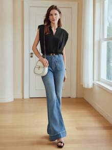 MOTF PREMIUM PATCH POCKET FLARE LEG JEANS - Light Wash - View 2