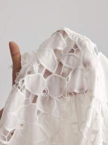 Ontre 女士短袖圆领刺绣镂空上衣，秋季 - 白色 - 查看 8