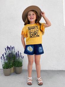 SHEIN Conjunto De Camiseta De Manga Corta Con Flecos Y Estampado De Patrón Floral Y Cartas Decorativas Para Niñas Jóvenes Con Shorts De Mezclilla Para Primavera/verano