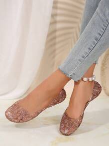 Sandálias Planas Confortáveis e da Moda na Cor Champanhe para Mulheres, Sapatos Leves, Vazados, Antiderrapantes e Versáteis para Uso Interno e Externo, Combinam com Looks de Primavera e Verão - Champanhe - Visão 2