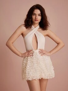 Chiquease Dây đeo chéo dệt kim màu trơn Rỗng ra 3D Váy ngắn mềm mại ngọt ngào thêu - Màu be - Xem 6