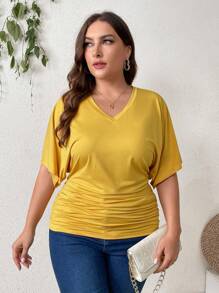 SHEIN Privé Plus Size Elegant And Slimming Solid Color V-Neck Casual Short Sleeve T-Shirt For Casual And Holiday