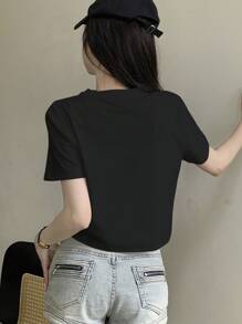 DAZY 女士夏季短袖圓領TEE信件印花短款T恤 - 黑色 - 查看 5