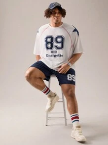 Manfinity VCAY 2 szt. Męska koszulka plus size na co dzień, luźna, z krótkim rękawem, z nadrukiem cyfrowym i literowym, okrągłym dekoltem i prostymi nogawkami ze średnim stanem. Nadaje się do letniej szkoły sportowej