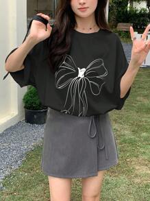 DAZY Loose Fit Short Sleeve Round Neck Printed T-Shirt Cute Tops Oversized T-Shirt,Graphic Tees - Black - View 2