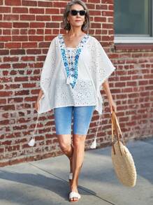 SHEIN LUNE Contrast Graphic Print Tie Front Eyelet Embroidery Top For Summer Vacation - White - View 5