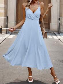 SHEIN Clasi Sukienka na ramiączkach z odkrytymi plecami i wiązaniem na plecach w stylu Criss Cross na letnie wakacje - Brudny niebieski - Zobacz 2