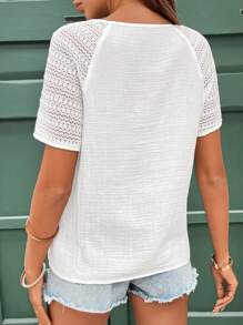 SHEIN Frenchy Blusa de cuello en V con manga raglán de contraste para vacaciones de verano