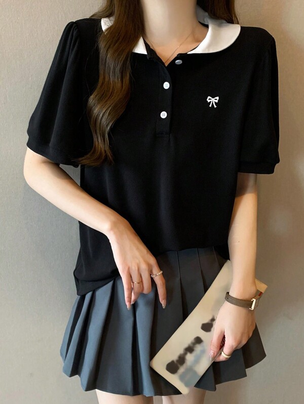 FRIFUL Women's Summer Cartoon Rabbit Print Peter Pan Collar Contrast Color Short Sleeve Casual T-Shirt
