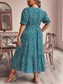 SHEIN VCAY Plus Size Boho Vacation Leisure Puff Sleeve Ditsy Floral Long Dress With Cinched Waist, For Summer,Beach Dress Sundress,Holiday Outfits