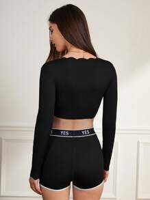 Lifespree 女士純色天鵝領長袖短款運動T恤，機場穿搭必備 - 黑色 - 查看 2