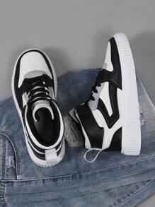 Sapatos Esportivos femininos de Cano Alto Branco e Preto, Design de Tira Respirável e Confortável, Tênis Atlético Feminino de Couro - Preto e Branco - Visão 4